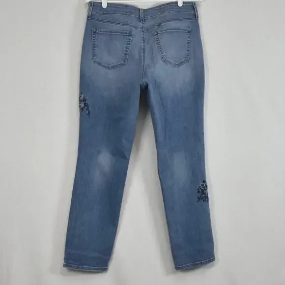 NYDJ Boyfriend Jeans Women Size 12 Blue Denim with Flower Embroidered 5 Pocket - Picture 4 of 13